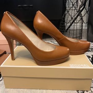Michael Kors Ionna Pump
